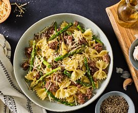 Beef & Asparagus Pasta Toss